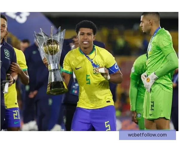 桑托斯分享低位技巧成长经历与父亲传授得分秘诀